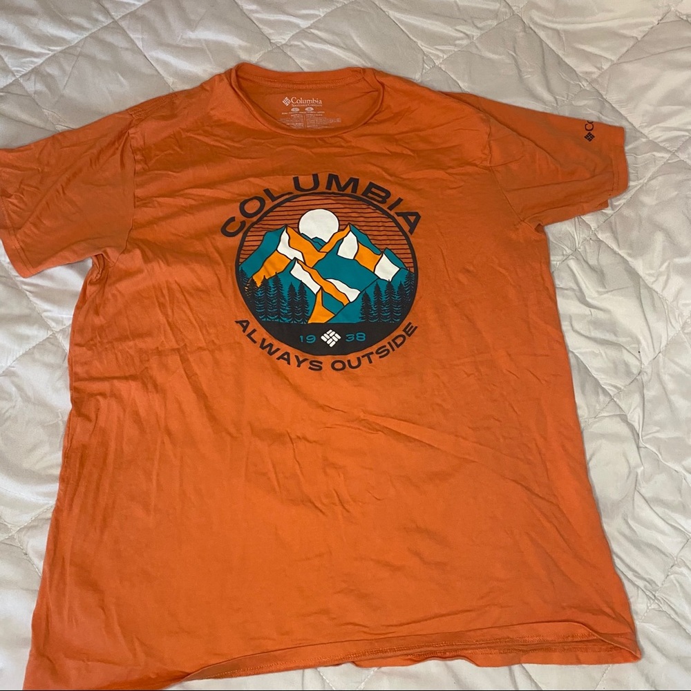 columbia t-shirt